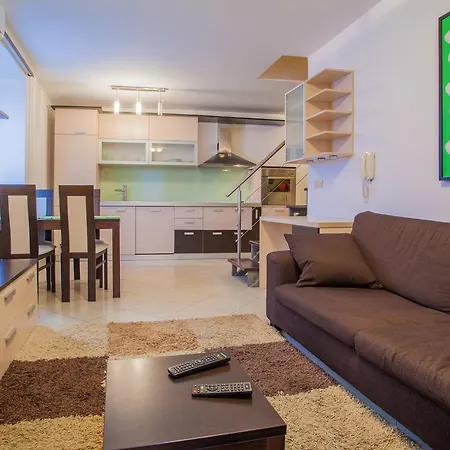 Antonio Apartment